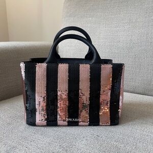 prada tote bag